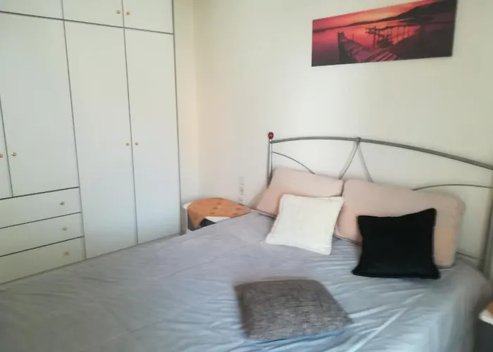 2Nd Floor Apartment In Volos