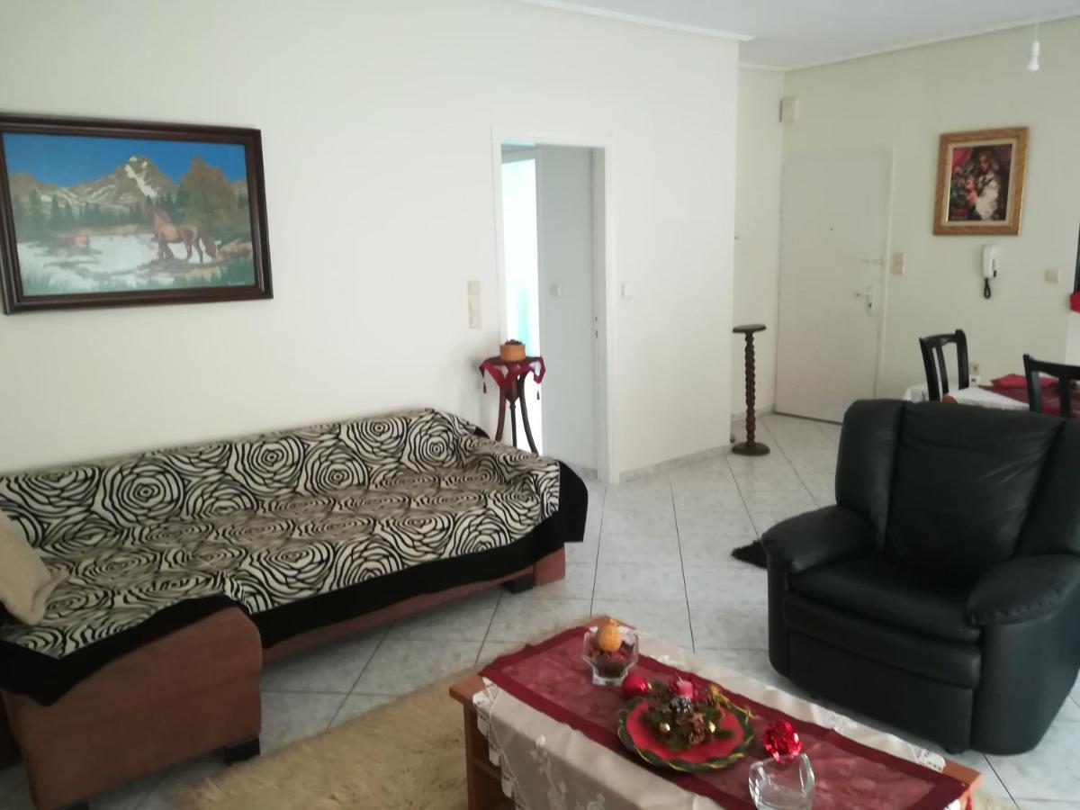 2nd Floor In * Vólos